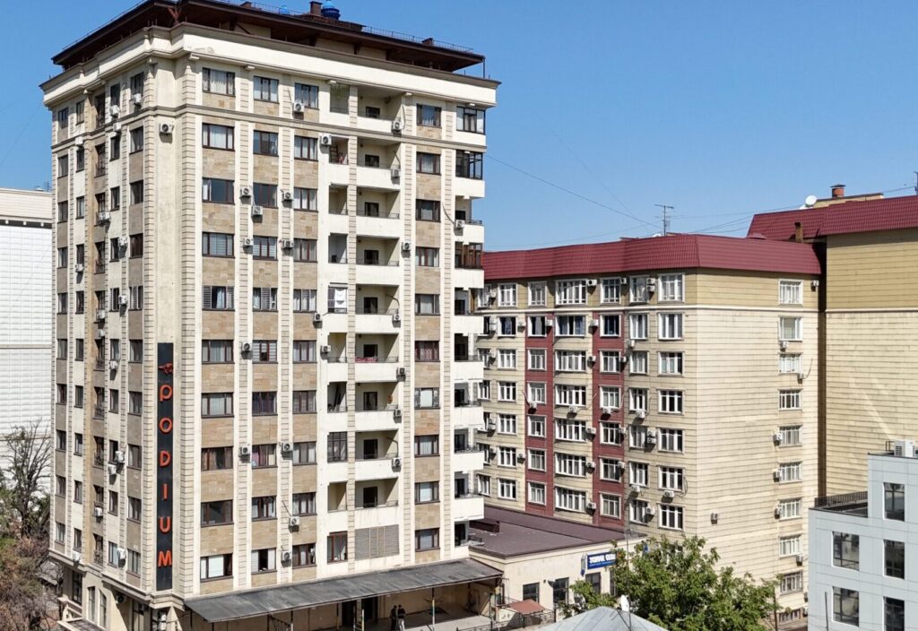 Residential complex Toktogul 141